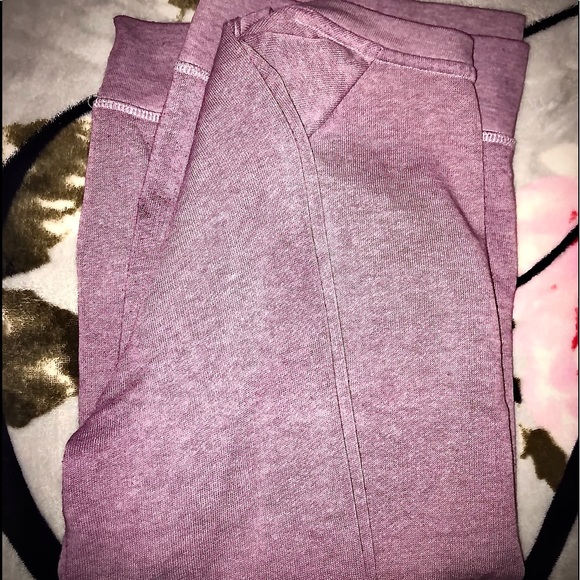 Perfect purple soft NEW lightweight womens sweatshirt with front string detail - Picture 8 of 8